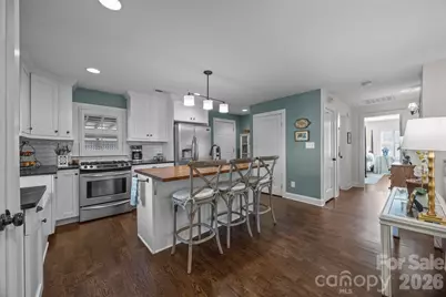 106 N Turner Avenue, Charlotte, NC 28216 - Photo 16