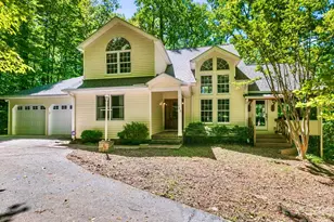 160 Little Mine Mountain Dr, Saluda, NC 28773 - Photo 2