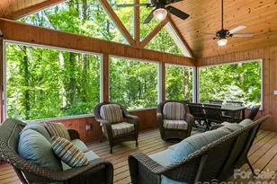 160 Little Mine Mountain Dr, Saluda, NC 28773 - Photo 18