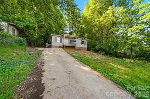 1006 Perkins Pl, Lenoir, NC 28645 - Photo 14