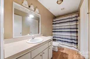 1006 Perkins Pl, Lenoir, NC 28645 - Photo 12