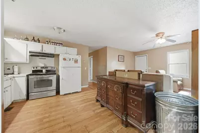 1006 Perkins Place, Lenoir, NC 28645 - Photo 6