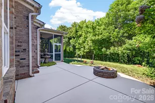 2279 Barrowcliffe Dr NW, Concord, NC 28027 - Photo 32