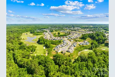 134 Divot Lane, Statesville, NC 28677 - Photo 8