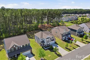 129 Slip Shot Ln, Troutman, NC 28166 - Photo 2
