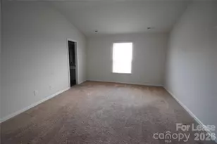 9709 Weikert Rd, Charlotte, NC 28215 - Photo 20