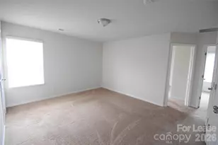 9709 Weikert Rd, Charlotte, NC 28215 - Photo 14