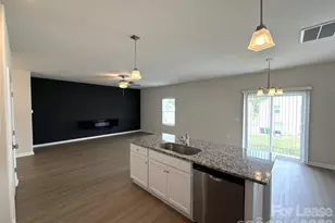 6225 Lowe Ln, Charlotte, NC 28214 - Photo 8