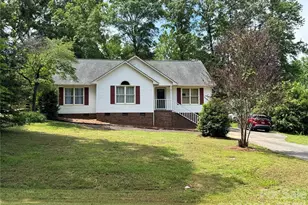 913 Pleasant Ridge Rd, Fort Mill, SC 29715 - Photo 1