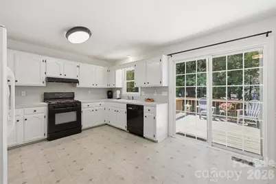 913 Pleasant Ridge Road, Fort Mill, SC 29715 - Photo 8