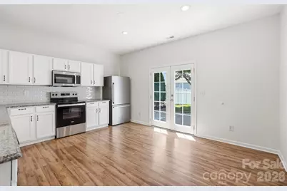 949 Willow Creek Drive, Gastonia, NC 28054 - Photo 12