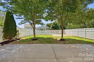 949 Willow Creek Dr, Gastonia, NC 28054 - Photo 44