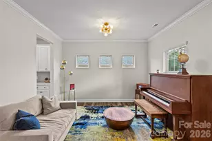 9306 Dufaux Dr, Charlotte, NC 28278 - Photo 12