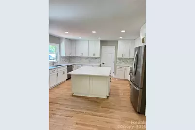 434 Sunnyside Drive SE, Concord, NC 28025 - Photo 2