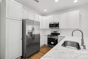 9330 Duckhorn Dr, Charlotte, NC 28277 - Photo 10
