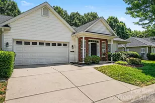 9330 Duckhorn Dr, Charlotte, NC 28277 - Photo 2
