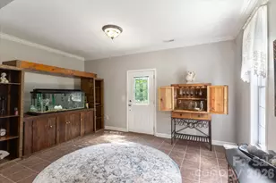3860 Landrum Rd, Columbus, NC 28722 - Photo 12