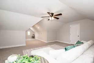 3211 Oakdale Rd, Charlotte, NC 28216 - Photo 36