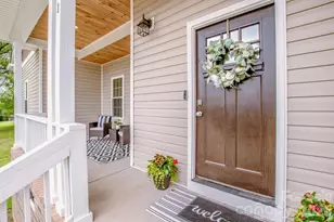 3211 Oakdale Rd, Charlotte, NC 28216 - Photo 6
