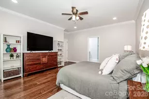 3211 Oakdale Rd, Charlotte, NC 28216 - Photo 24