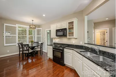 113 Chancery Court, Flat Rock, NC 28731 - Photo 18