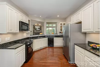 113 Chancery Court, Flat Rock, NC 28731 - Photo 16