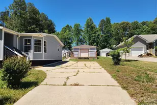 189 Brook Creek Dr, Troutman, NC 28166 - Photo 4
