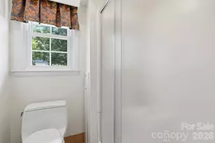 912 Briggs St NW, Valdese, NC 28690 - Photo 24