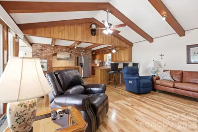 912 Briggs Street NW, Valdese, NC 28690 - Photo 8