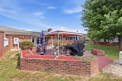 912 Briggs Street NW, Valdese, NC 28690 - Photo 28