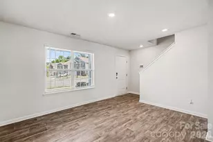 2727 Waybrook Dr, Dallas, NC 28034 - Photo 2