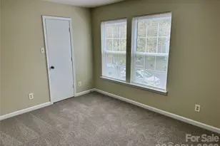 3042 Meadow Knoll Dr, Charlotte, NC 28269 - Photo 18