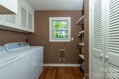34 Goldmont Street, Black Mountain, NC 28711 - Photo 14