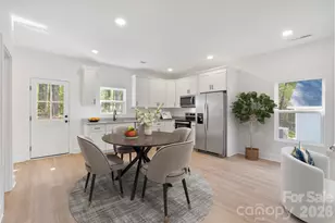 1026 Walnut St, Albemarle, NC 28001 - Photo 4