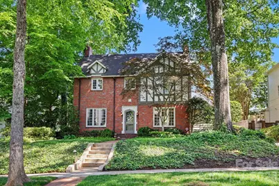 1527 Stanford Place, Charlotte, NC 28207 - Photo 2