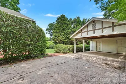 1527 Stanford Place, Charlotte, NC 28207 - Photo 42