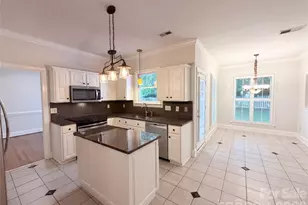 7906 Elphin Ct, Charlotte, NC 28270 - Photo 10