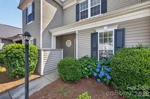 4071 Ctr Pl Dr, Harrisburg, NC 28075 - Photo 2