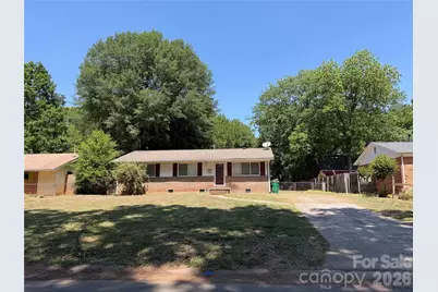 4101 Foxford Place, Charlotte, NC 28215 - Photo 2