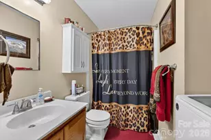 634 Hillcrest Dr, Shelby, NC 28150 - Photo 12