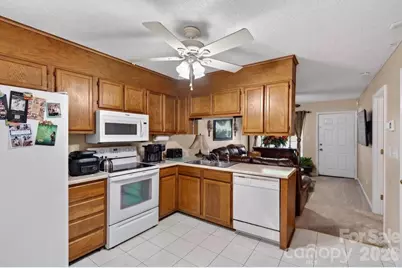 634 Hillcrest Drive #6, Shelby, NC 28150 - Photo 8