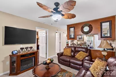 634 Hillcrest Drive #6, Shelby, NC 28150 - Photo 4