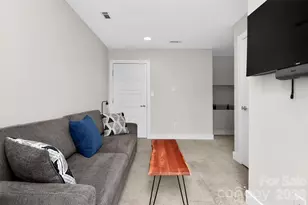 231 Doggett St, Charlotte, NC 28203 - Photo 34