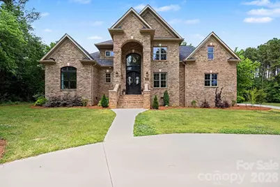 209 E Glenview Drive, Salisbury, NC 28147 - Photo 2