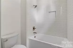 421 W Cama St, Charlotte, NC 28217 - Photo 14
