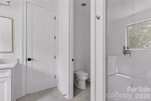 421 W Cama St, Charlotte, NC 28217 - Photo 12