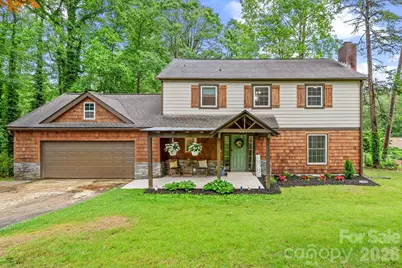 4 Beechwood Lakes Drive, Hendersonville, NC 28792 - Photo 1