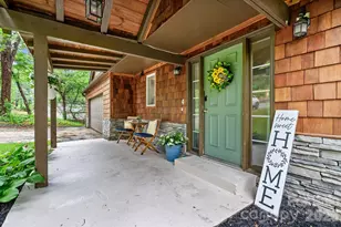 4 Beechwood Lakes Dr, Hendersonville, NC 28792 - Photo 4