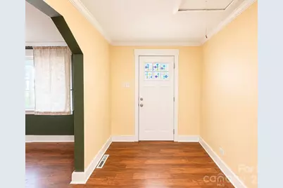 383 E Catawba Avenue, Mooresville, NC 28115 - Photo 4