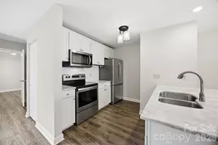913 Southwest Dr, Davidson, NC 28036 - Photo 12